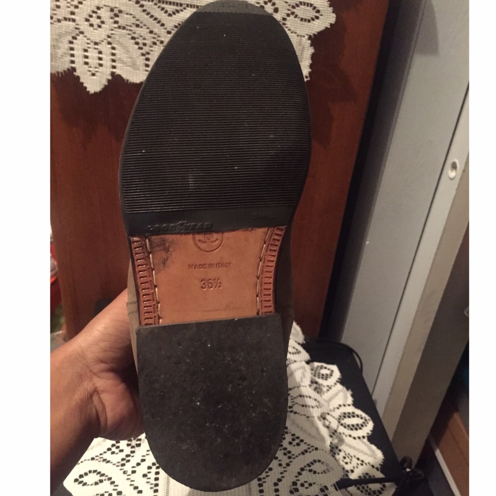 Chanel boots - Picture 3 of 13